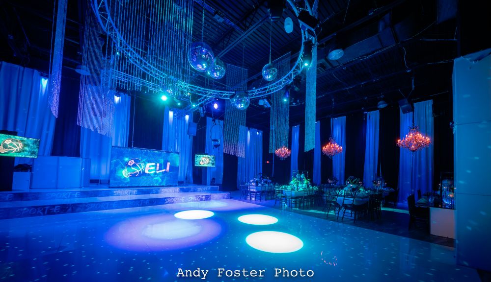 Space Events Gallery Services in Englewood