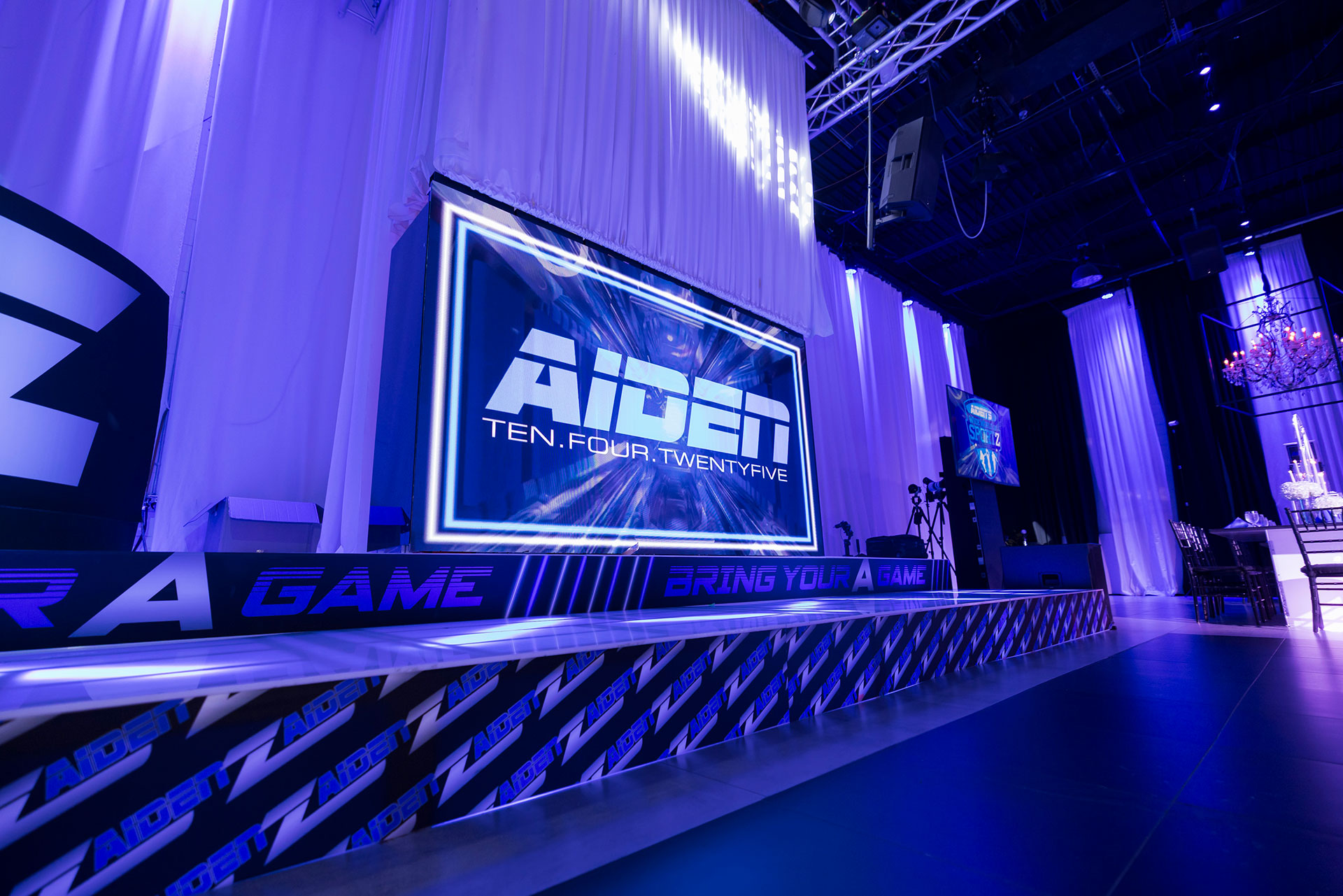  html    head  title 500 Internal Server Error  title   head    body    center  h1 500 Internal Server Error  h1   center    hr  center nginx 1.29.3  center     body     html 