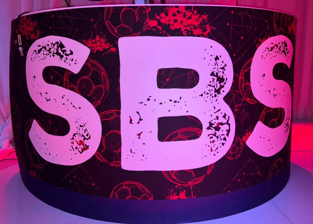  html    head  title 500 Internal Server Error  title   head    body    center  h1 500 Internal Server Error  h1   center    hr  center nginx 1.29.3  center     body     html 