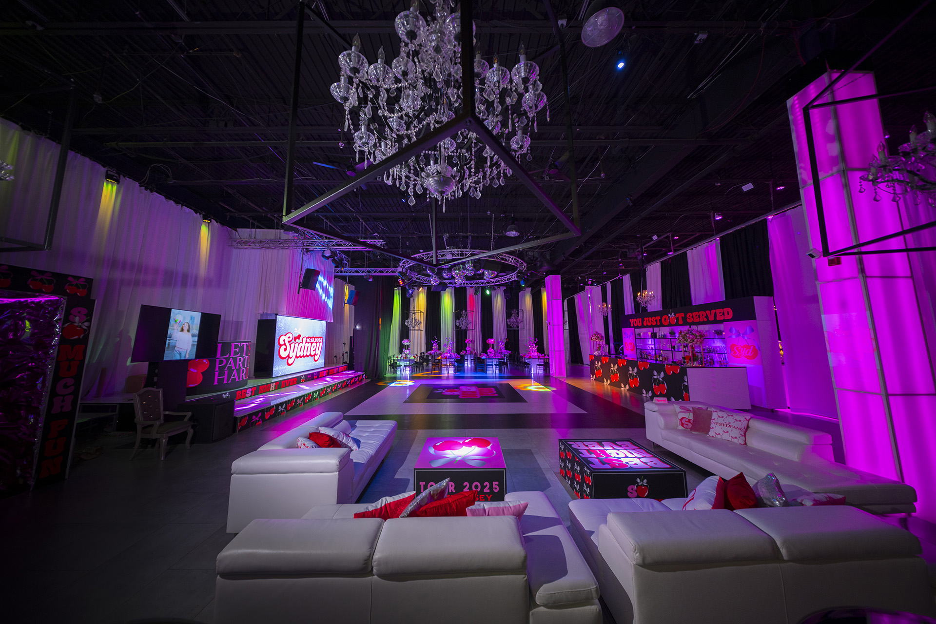  html    head  title 500 Internal Server Error  title   head    body    center  h1 500 Internal Server Error  h1   center    hr  center nginx 1.29.3  center     body     html 