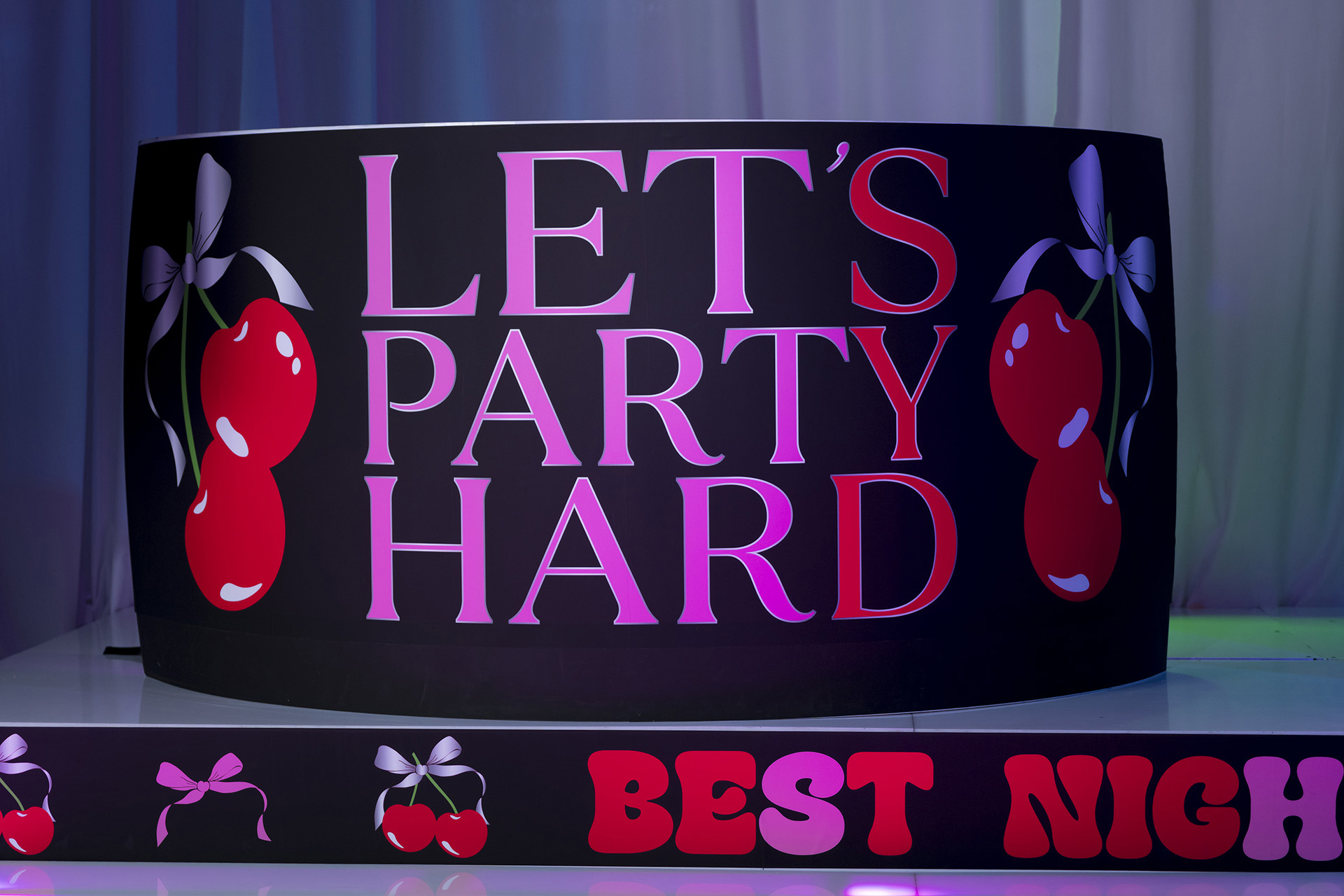  html    head  title 500 Internal Server Error  title   head    body    center  h1 500 Internal Server Error  h1   center    hr  center nginx 1.29.3  center     body     html 