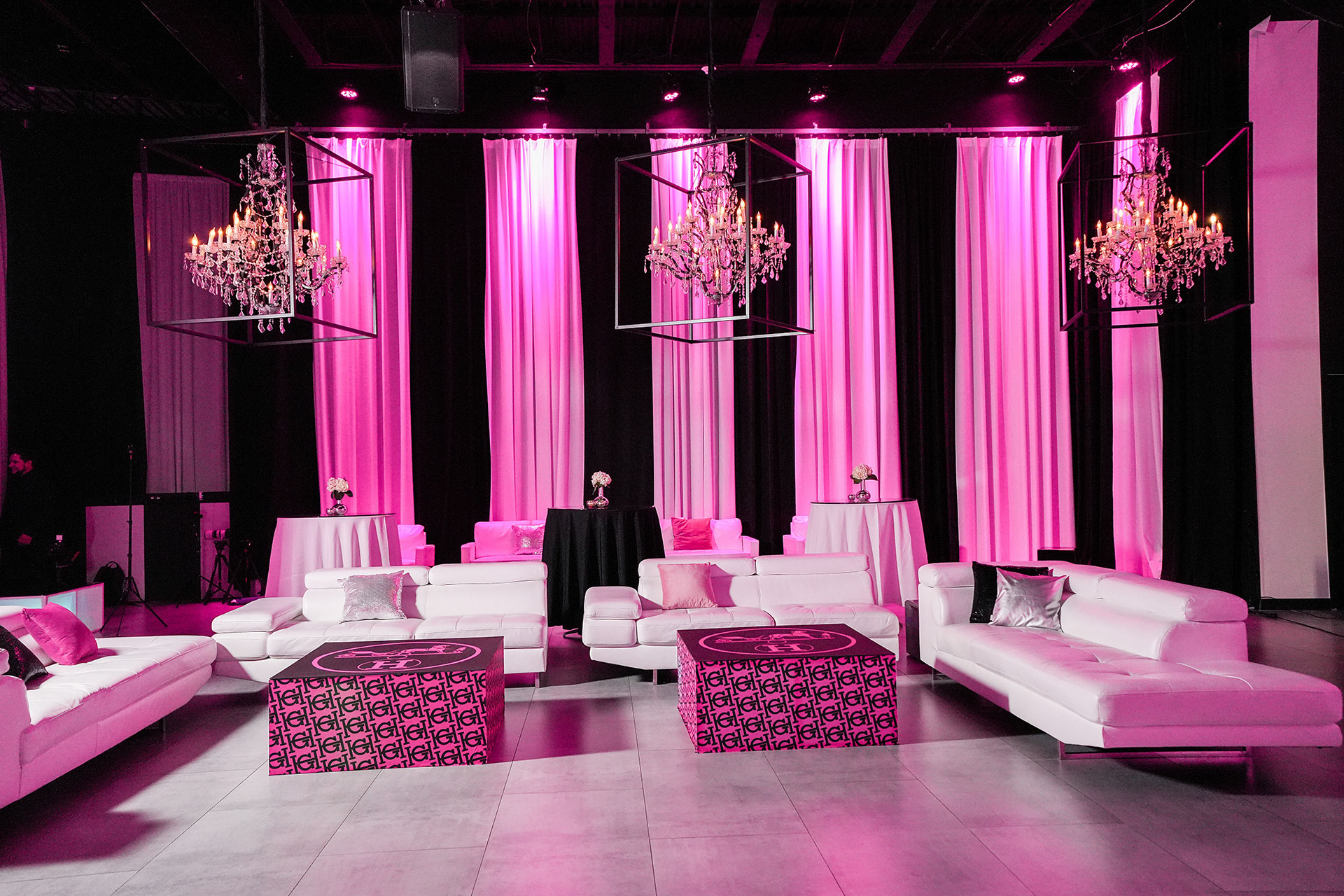  html    head  title 500 Internal Server Error  title   head    body    center  h1 500 Internal Server Error  h1   center    hr  center nginx 1.29.3  center     body     html 