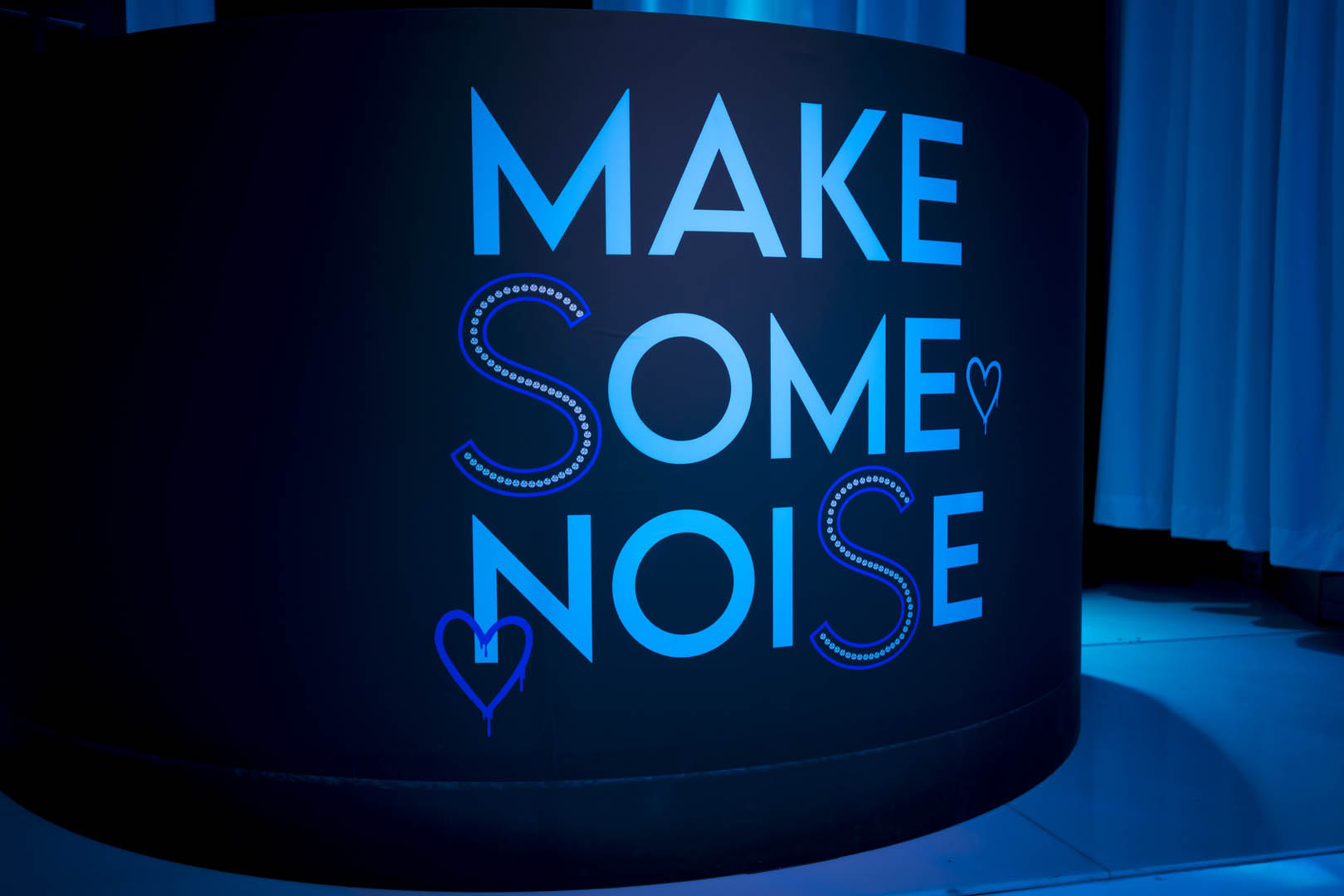  html    head  title 500 Internal Server Error  title   head    body    center  h1 500 Internal Server Error  h1   center    hr  center nginx 1.29.3  center     body     html 