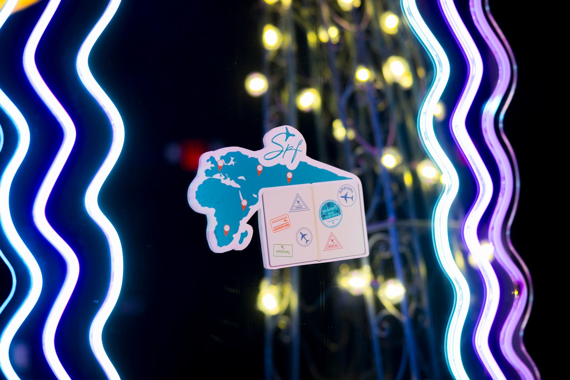  html    head  title 500 Internal Server Error  title   head    body    center  h1 500 Internal Server Error  h1   center    hr  center nginx 1.29.3  center     body     html 