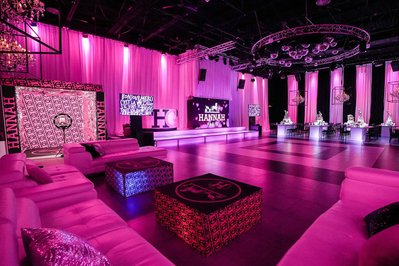  html    head  title 500 Internal Server Error  title   head    body    center  h1 500 Internal Server Error  h1   center    hr  center nginx 1.29.3  center     body     html 